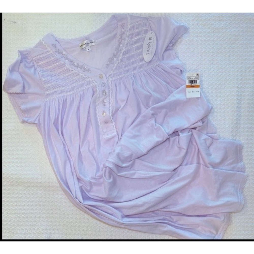 Miss Elaine Silky Knit Nightgown Woman's  Lavender Lace Trim Short Sleeve NWT  S